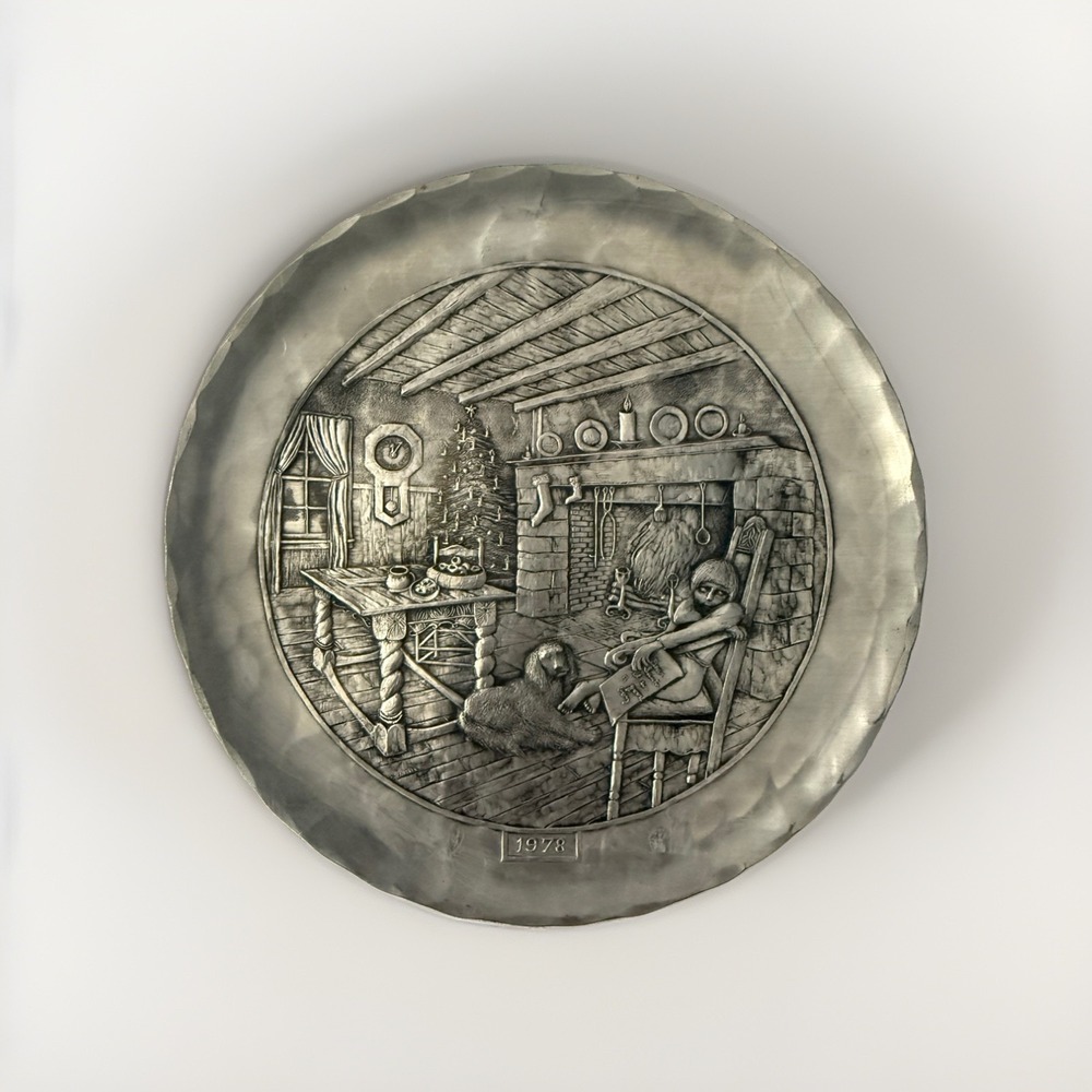 Vintage Wendell August Forge Annual Pewter Christmas Plate 1978 7.5 in